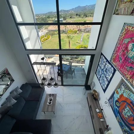 Apartment Hermes Penthouse Sea Sky & Mountains *