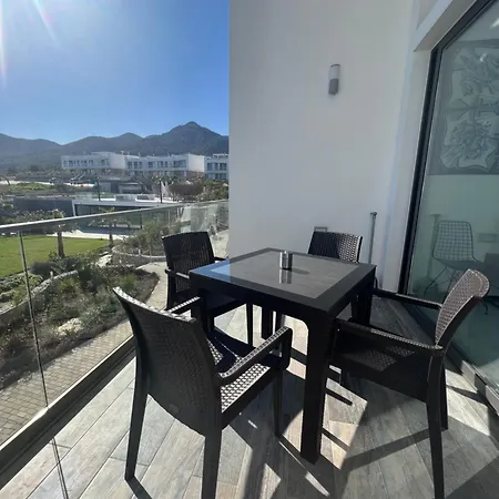 Hermes Penthouse Sea Sky & Mountains Akanthou