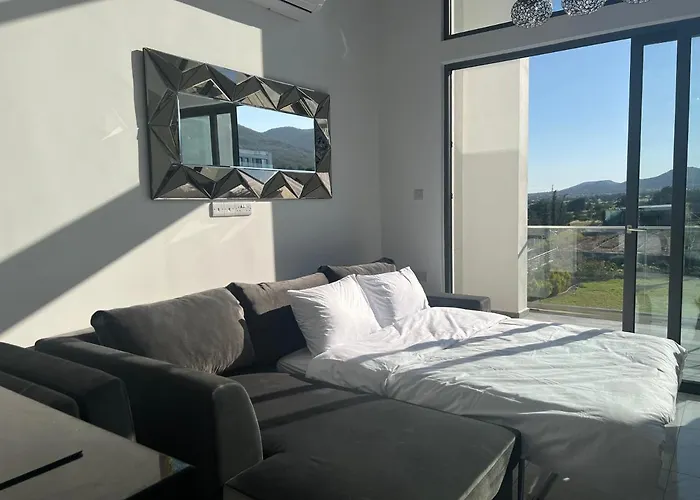 Hermes Penthouse Sea Sky & Mountains Apartmán