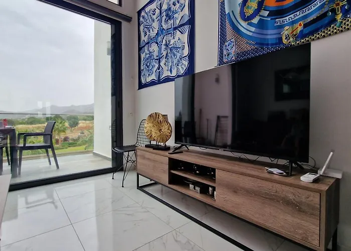 Hermes Penthouse Sea Sky & Mountains Apartmán *